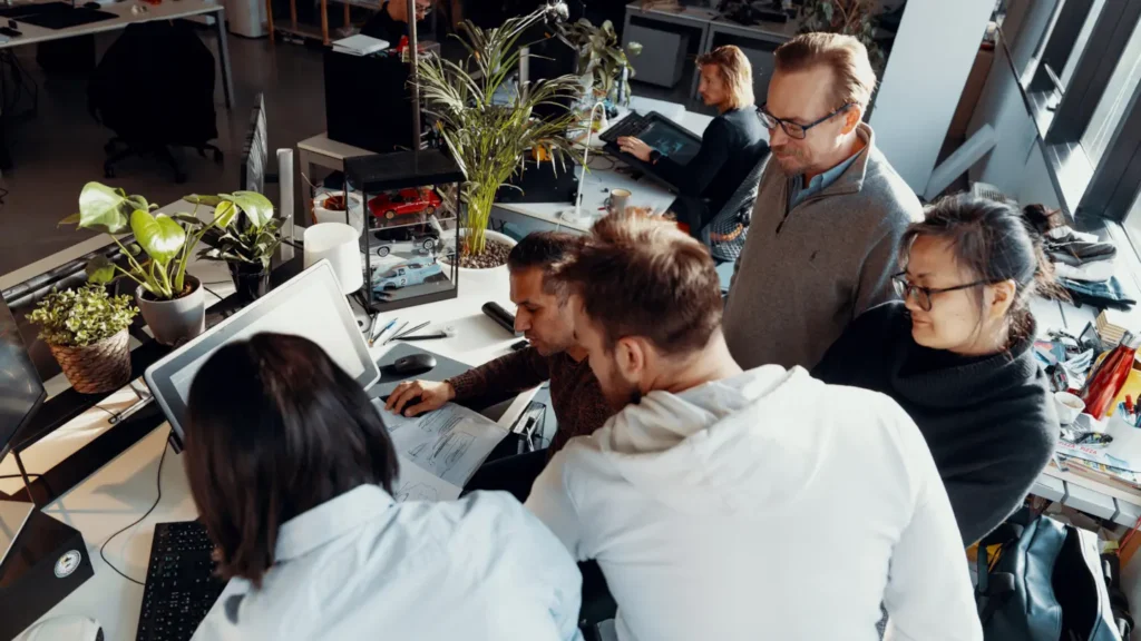 CHANGAN M AUTOMOCION-Forjando el futuro de la movilidad