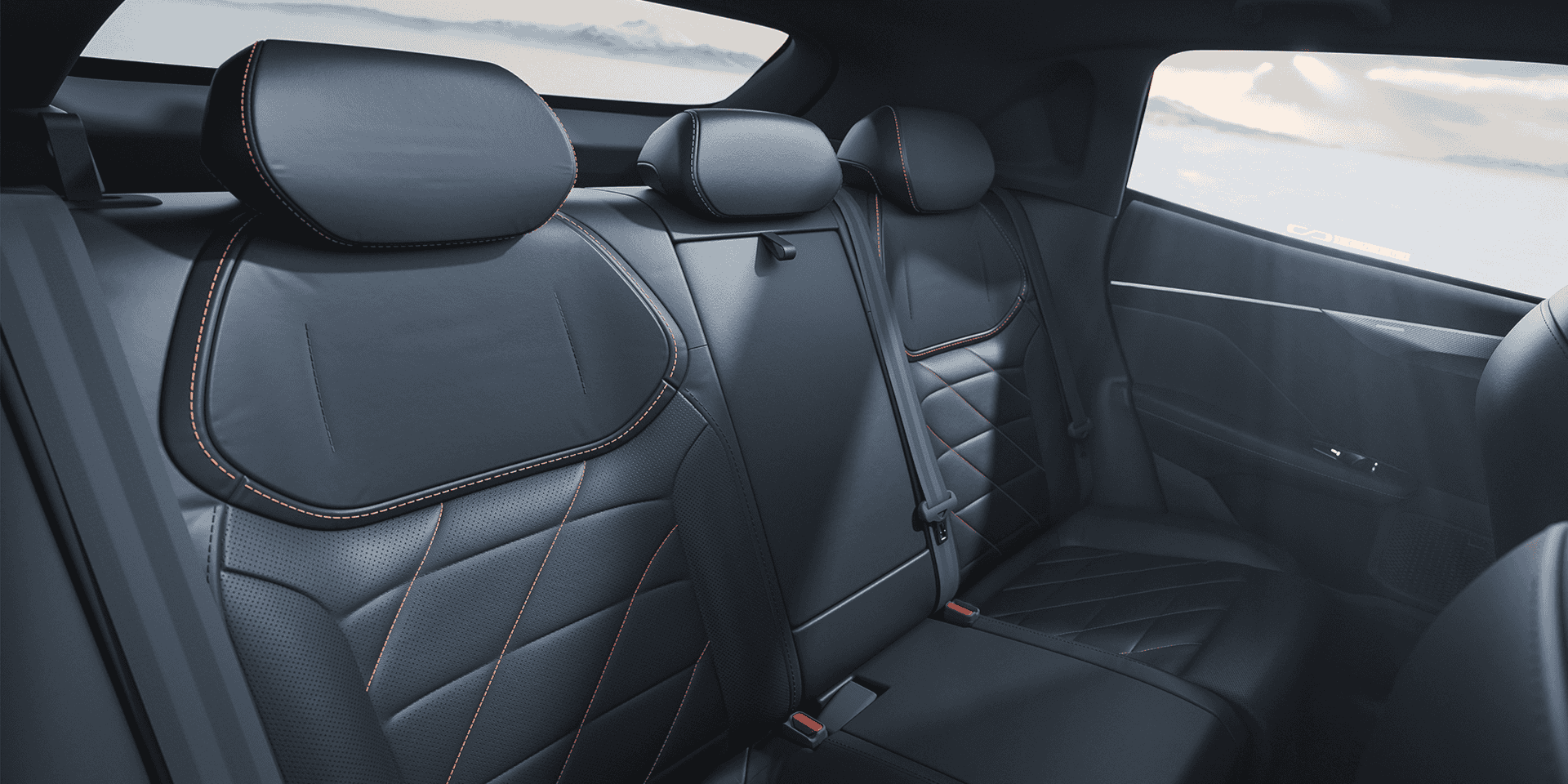 CHANGAN M AUTOMOCION-CHANGAN-INTERIOR2-S05-NEGRO