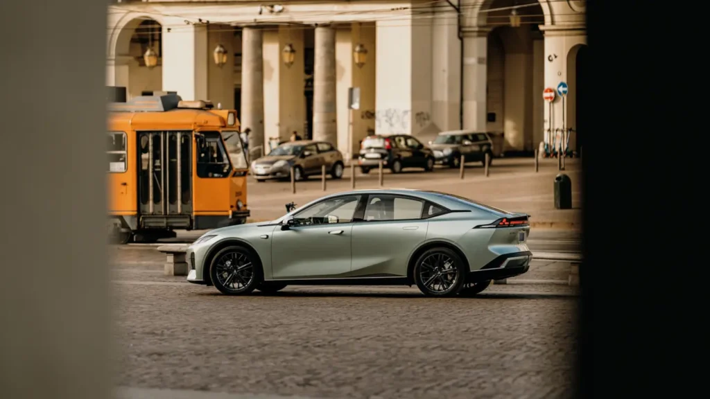 CHANGAN M AUTOMOCION-2023-Red Dot Product Design Award por el CHANGAN L07