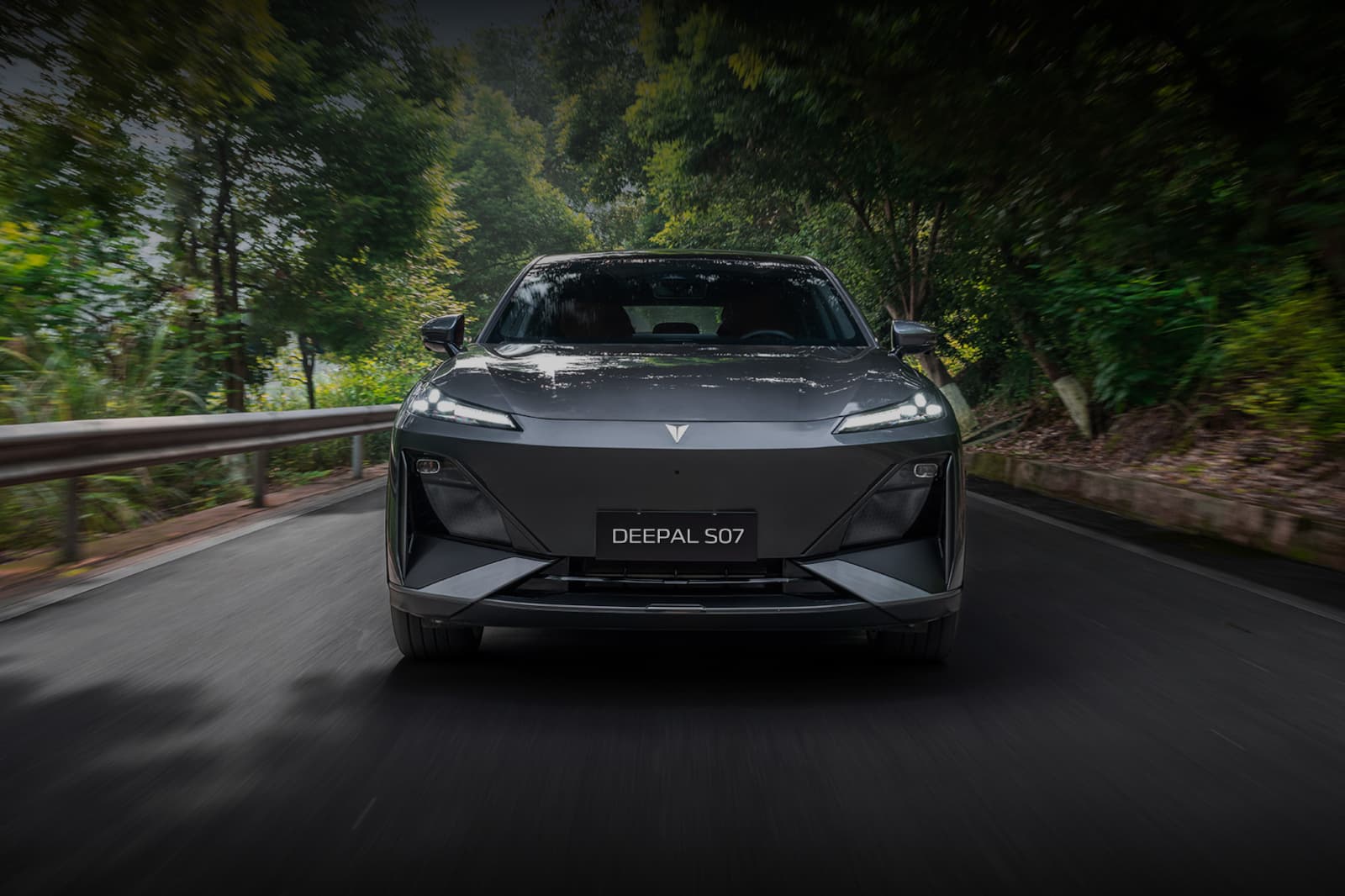 CHANGAN M AUTOMOCION-Diseño atrevido, confianza sin esfuerzo-IMG3