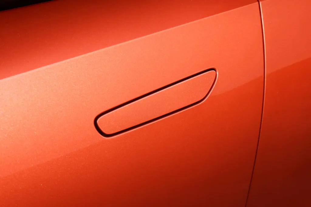 CHANGAN M AUTOMOCION-Frontal atrevido y porte deportivo